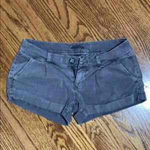 American Eagle Grey shorts